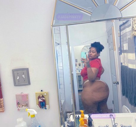 Foto desnuda filtrada de OnlyFans de Jadepinkyboo