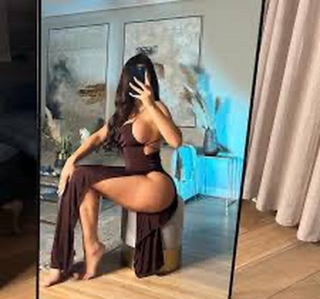 Justchloee OnlyFansリークヌード写真