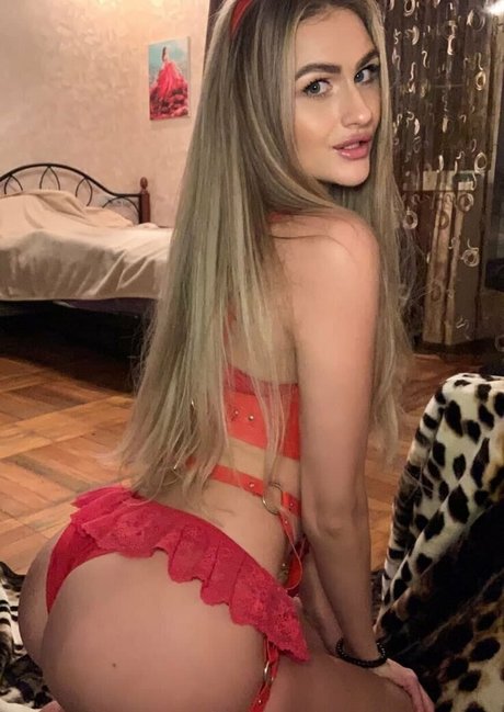 Naken läckt OnlyFans-bild av Babykatalina