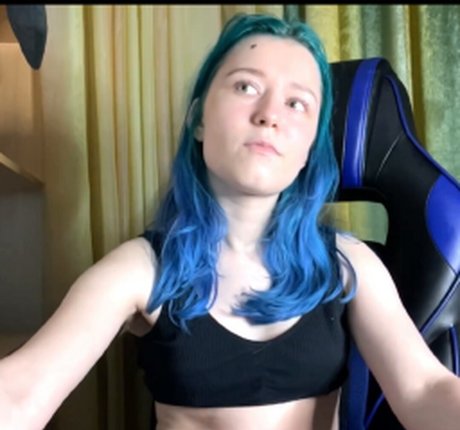 OnlyFans-model Arveni