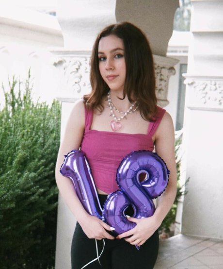 Naken lekkede OnlyFans-bilde av Kacey Fifield