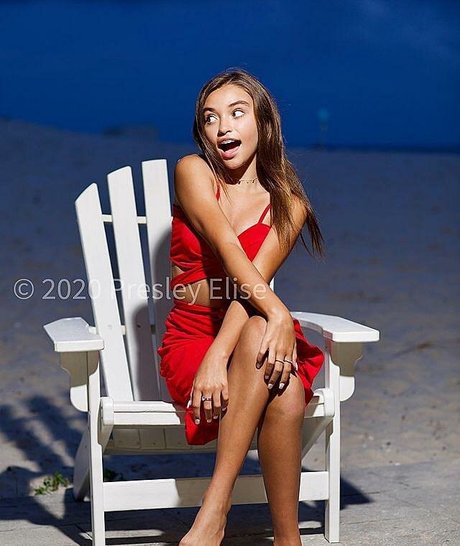 Penelope East Chexit naked leaks OnlyFans pic