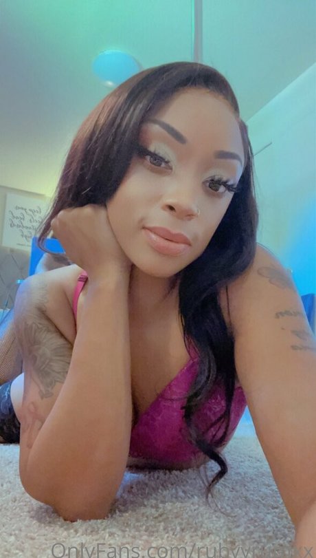 Naken lekkede OnlyFans-bilde av Rubyyrumxx