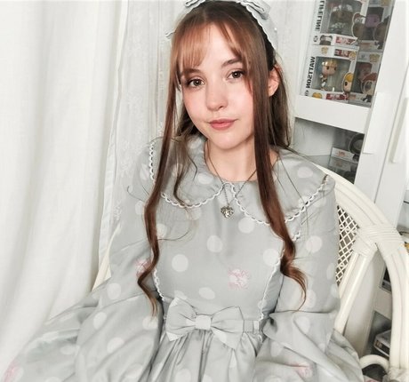 Nacktes geleaktes OnlyFans-Foto von Elairida