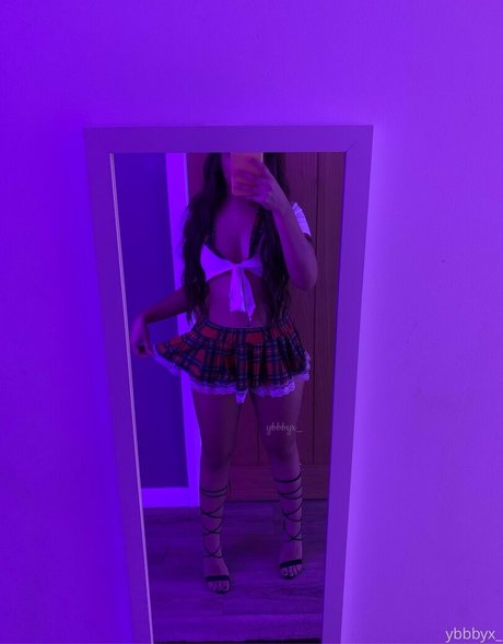 Photo nue de fuite OnlyFans de Ybbbyx