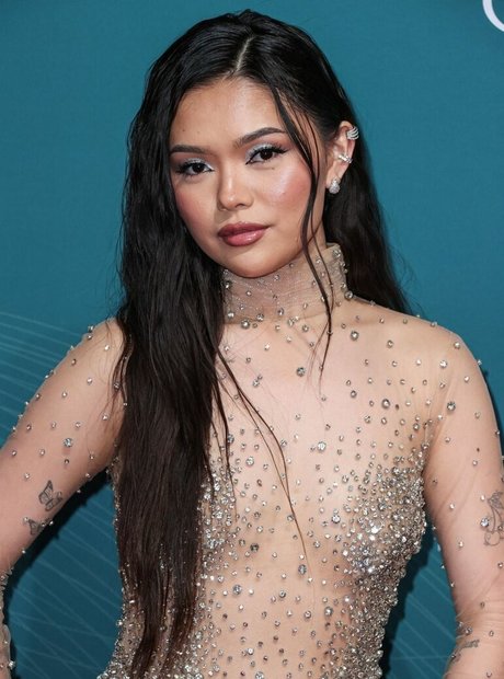 Naakte gelekte OnlyFans-foto van Lisa Yamada