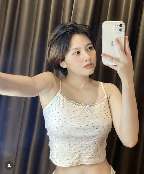 Nily2004 OnlyFans泄露裸照