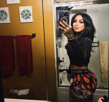 Yogapantsqueen OnlyFans泄露裸照