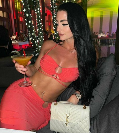 Brieamarie naked leaks OnlyFans pic