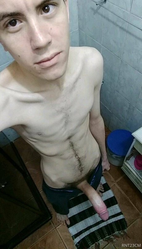 Rnt23cm OnlyFans泄露裸照