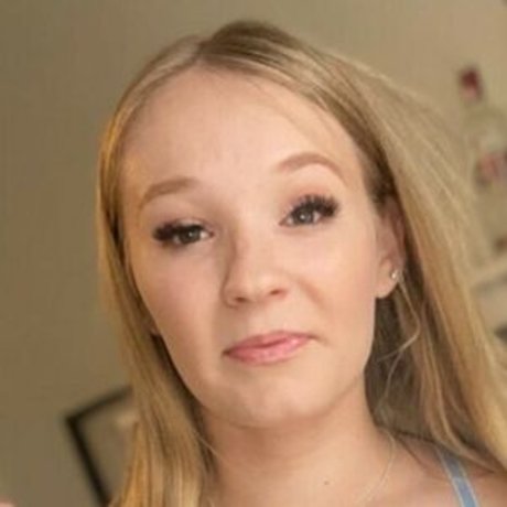 Foto desnuda filtrada de OnlyFans de Lilly Mae