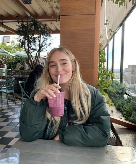 Обнаженная фотография утечки OnlyFans от Sina Deinert