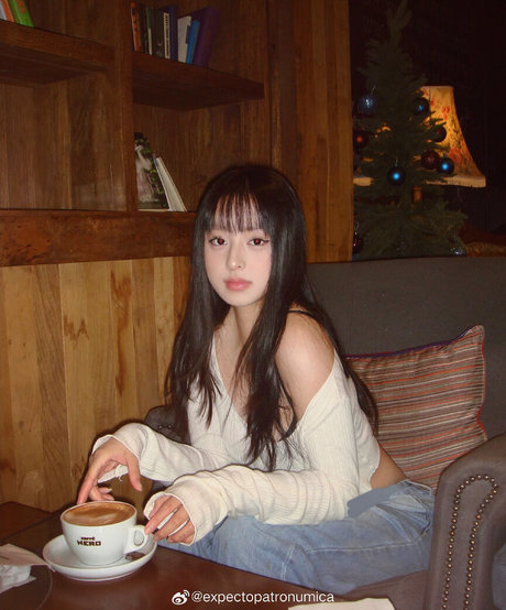 Nacktes geleaktes OnlyFans-Foto von Expectopatronumica