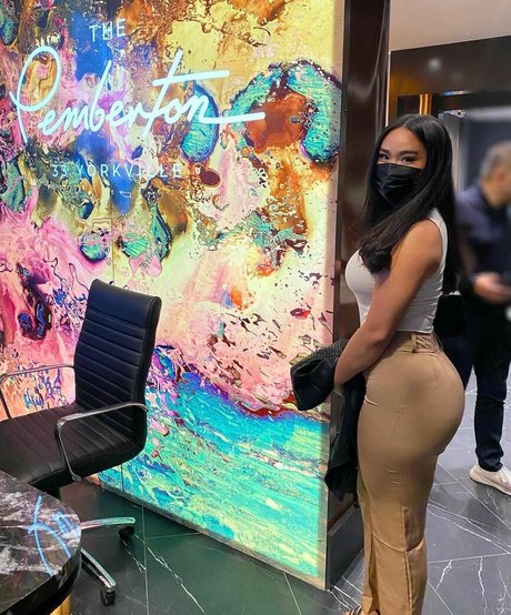 Yueyue OnlyFansリークヌード写真