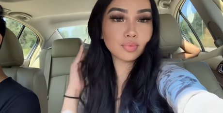 Julianarmah naked leaks OnlyFans pic