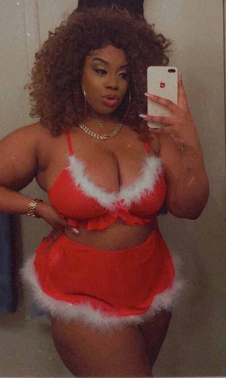 Naken lekkede OnlyFans-bilde av Ilooklikebaae