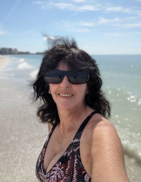 Italianmama OnlyFansリークヌード写真