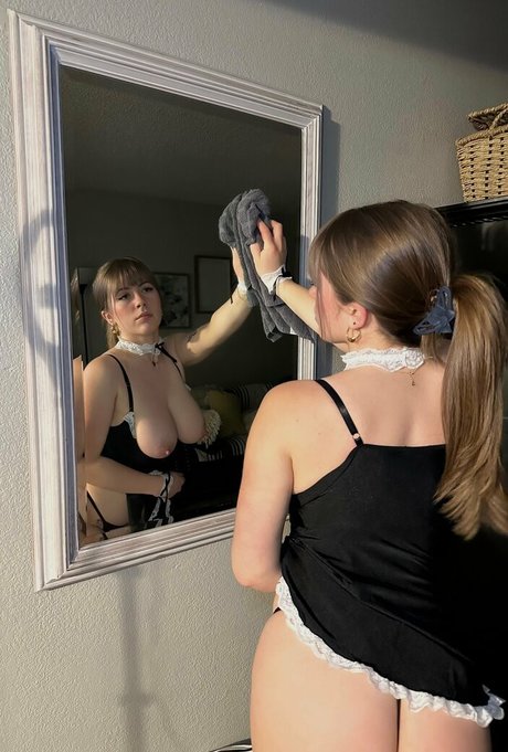 Nacktes geleaktes OnlyFans-Foto von Evann Haley