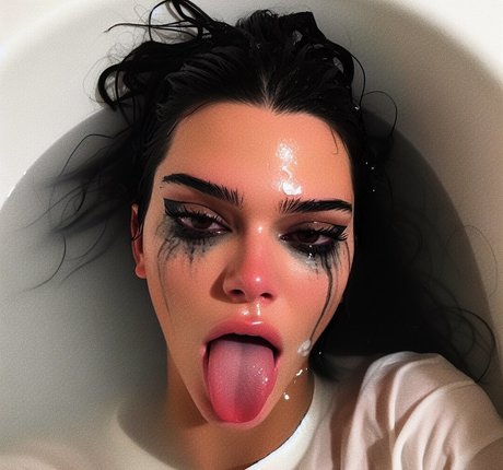 Naakte gelekte OnlyFans-foto van Kendall Jenner Ai Porn