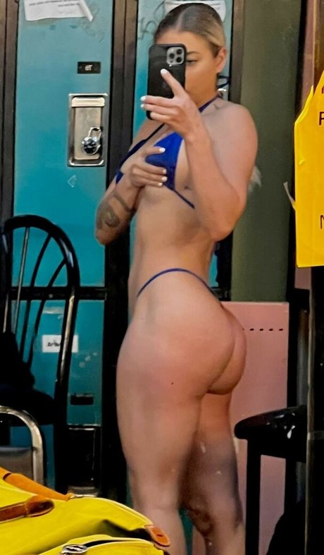 Tirzah Roslansky OnlyFansリークヌード写真