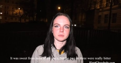 Firstgloryhole naked leaks OnlyFans pic