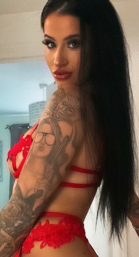 Nacktes geleaktes OnlyFans-Foto von Chereelouise