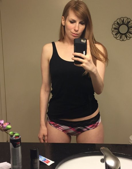 Traveldanielle OnlyFansリークヌード写真