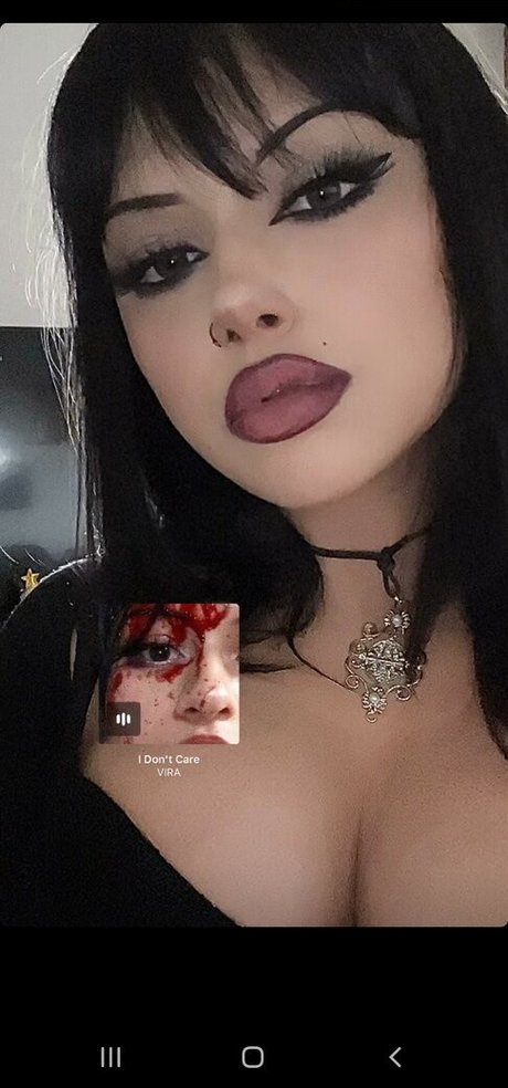 Naken lekkede OnlyFans-bilde av Vamppixiee