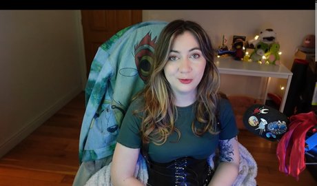 OnlyFans-model Symbalily