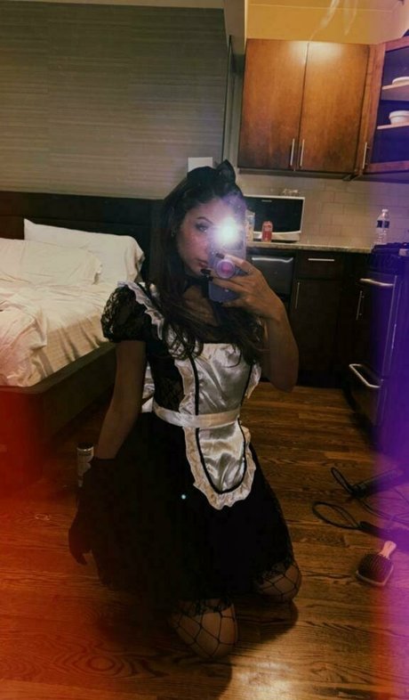 Naakte gelekte OnlyFans-foto van Giannadior