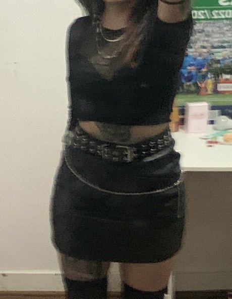 Foto di nudo di fuga di OnlyFans di Sayuzx