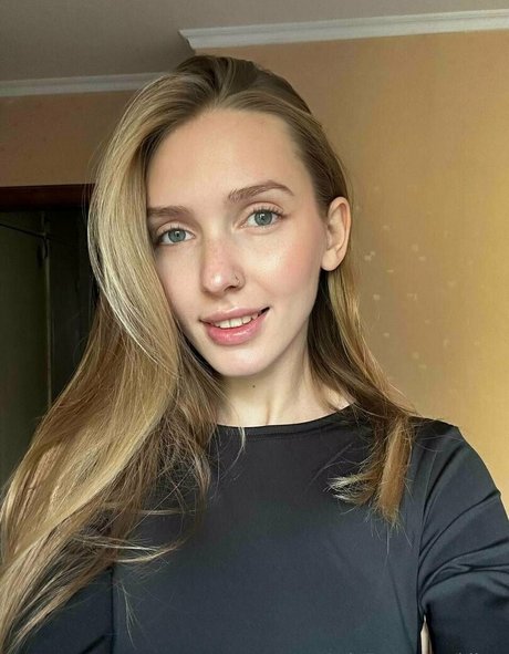 Ellina OnlyFans泄露裸照