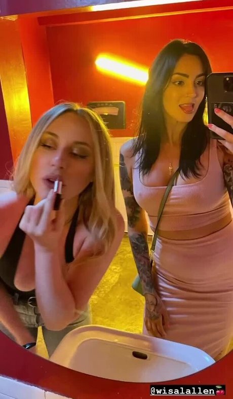 Photo nue de fuite OnlyFans de Wisalallen