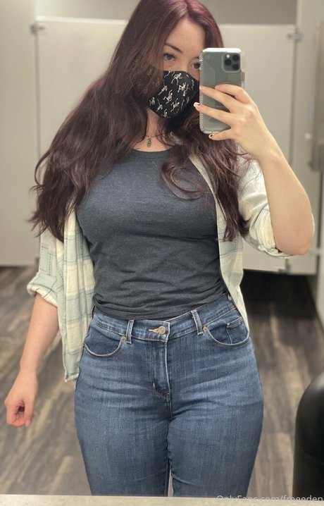 OnlyFans-model Freeeden