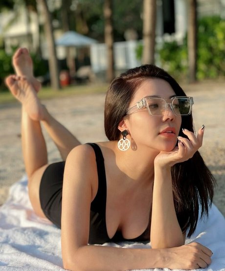 Foto desnuda filtrada de OnlyFans de Cici Luong