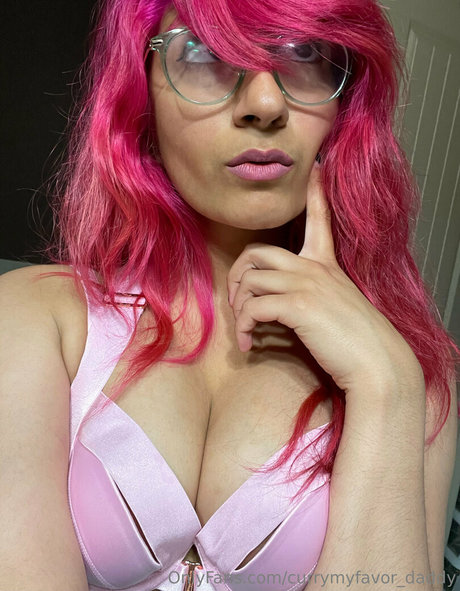 Alasti lekkinud OnlyFans-i pilt Currymyfavorfree