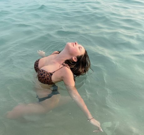 Solllomia OnlyFansリークヌード写真