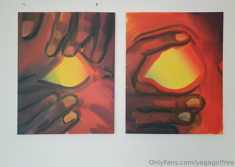 Naken läckt OnlyFans-bild av Yogagirlfree