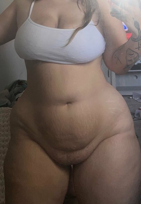 Nacktes geleaktes OnlyFans-Foto von Sophia Cundiff