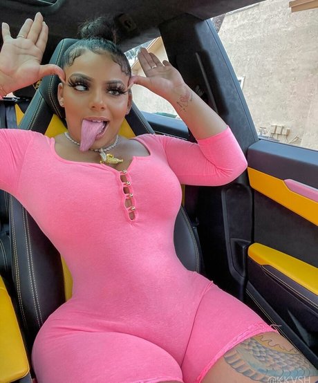 Long Tongue Fetish OnlyFans泄露裸照