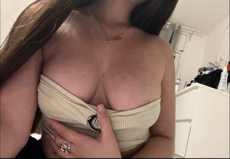 Alexandrablue OnlyFansリークヌード写真