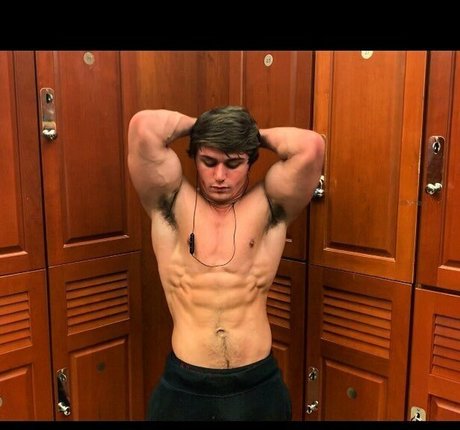 Nahá fotka uniklých OnlyFans od Jamietylerflex