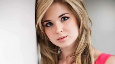 Naken lekkede OnlyFans-bilde av Kirsten Prout