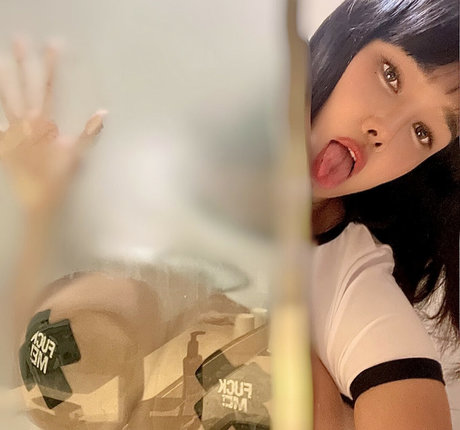 Обнаженная фотография утечки OnlyFans от Ssusukang0624