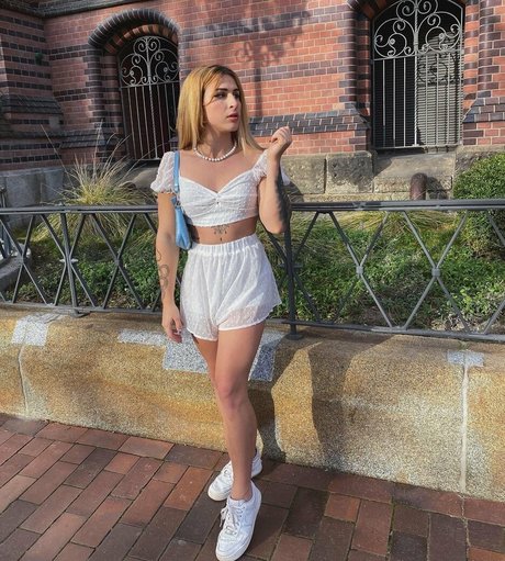 Thejuciyjosii naked leaks OnlyFans pic