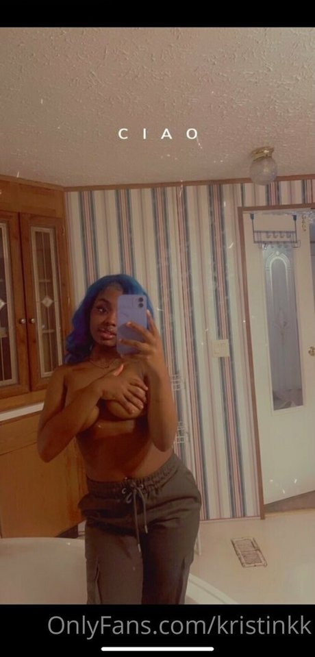 Kristinkk naked leaks OnlyFans pic