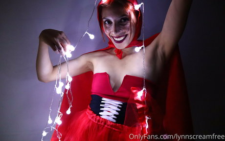 Nahá fotka uniklých OnlyFans od Lynnscreamfree