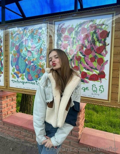 Valerieflor OnlyFans泄露裸照