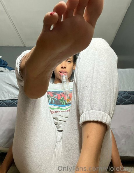 Nahá fotka uniklých OnlyFans od Violetzay