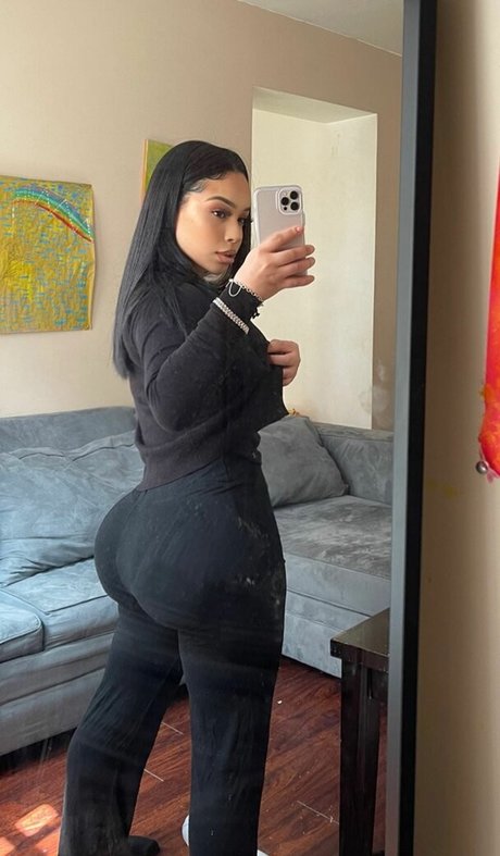 Обнаженная фотография утечки OnlyFans от Gigifrmtexas